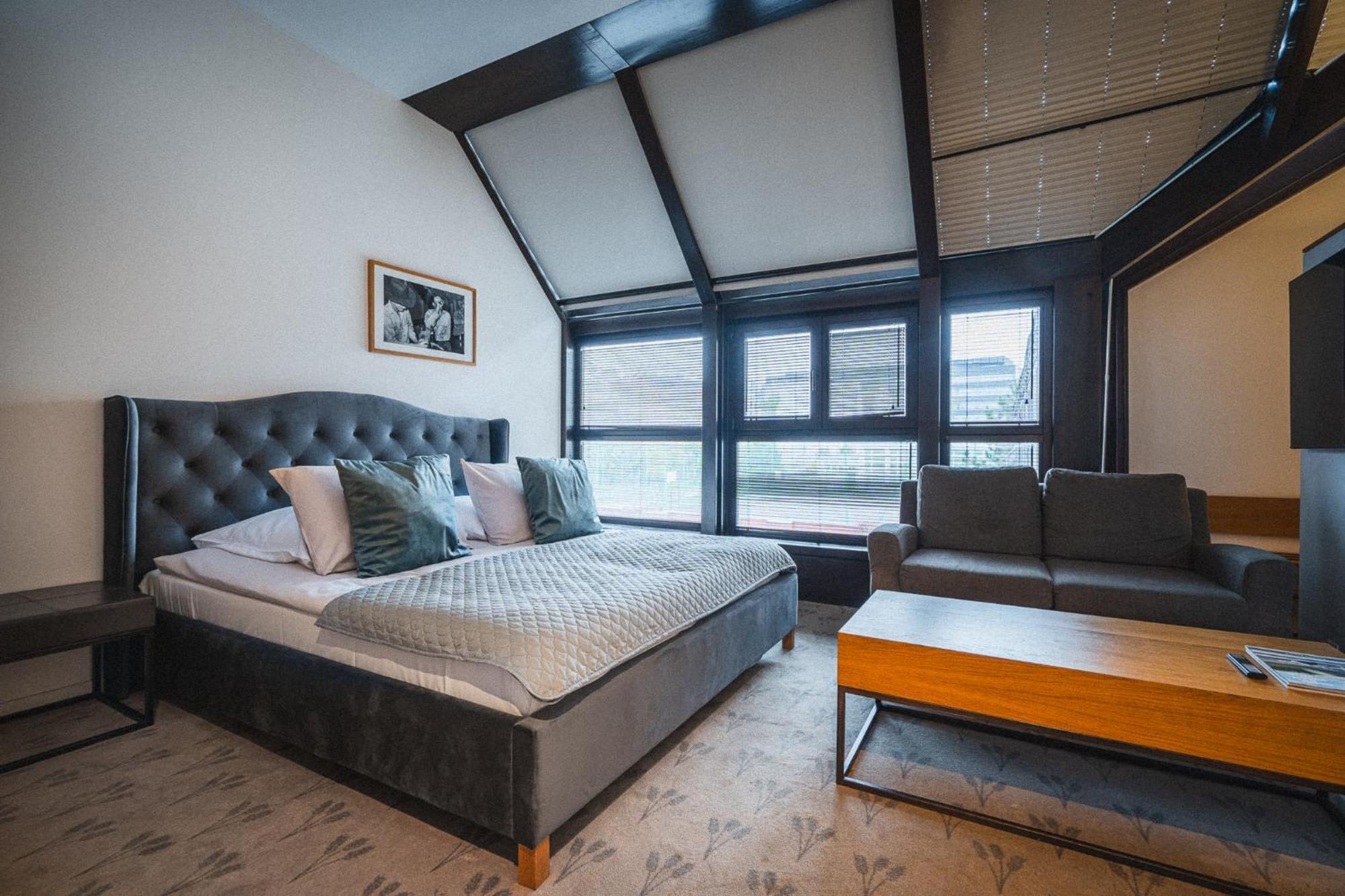 King Room Two King Beds